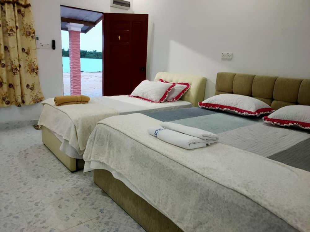 Roomstay Tokbah Demuara Kuala Besut Екстер'єр фото