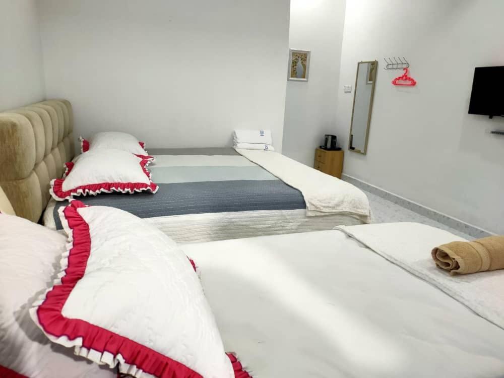 Roomstay Tokbah Demuara Kuala Besut Екстер'єр фото